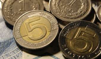 Złoty stabilny, ale egzamin będzie wieczorem