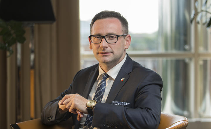 Obajtka zaatakował ktoś naprawdę potężny. Stawką muszą być miliardy