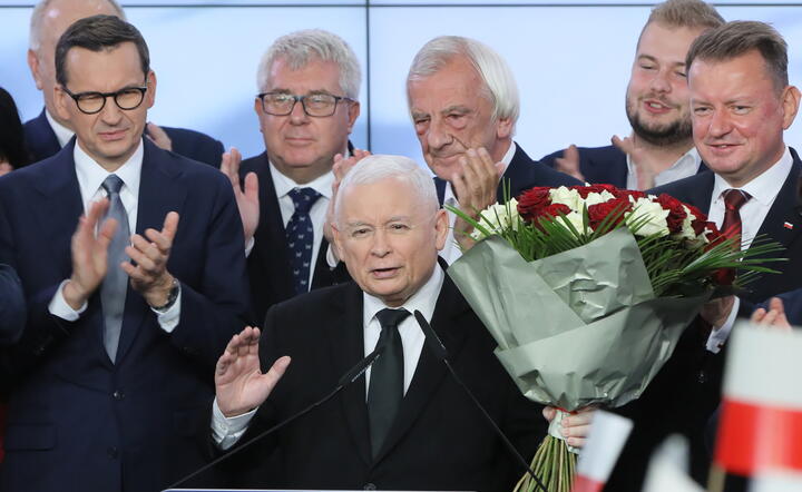 WARSZAWA WIECZÓR WYBORCZY W SZTABIE PIS / autor: PAP/Paweł Supernak
