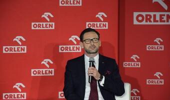 Badanie. Polacy pozytywnie oceniają rozwój Orlenu