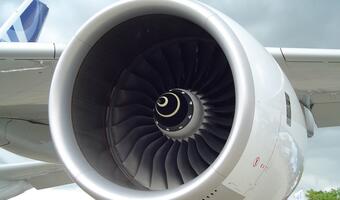 Rolls-Royce przeprowadzi masowe zwolnienia