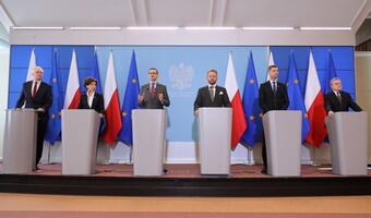 Polacy chwalą rząd za walkę z koronawirusem