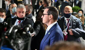 Premier prowadzi posiedzenie Zespołu Zarządzania Kryzysowego