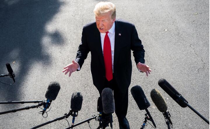 autor: PAP/EPA/JIM LO SCALZO