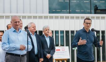 Premier: Polska nie może pustoszeć w powiatach i gminach