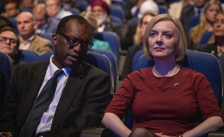 premier Wielkiej Brytanii Lizz Truss i kanclerz skarbu Kwasi Kwarteng / autor: fotoserwis PAP