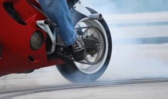 Koniec z prawem jazdy na motocykl - od teraz jednośladem popędzisz mając kategorię B