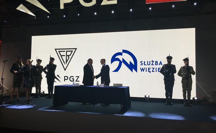 Podpisanie umowy między FR "Łucznik" i Strażą Więzienną, fot. materiały prasowe PGZ