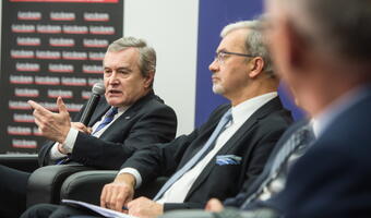 Gliński: Polski rząd jest w Łodzi obecny