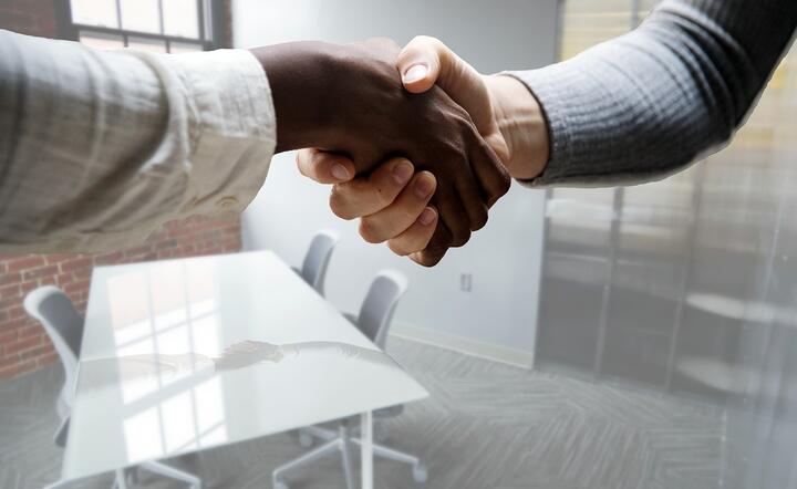 Umowa kredytowa / autor: Pixabay