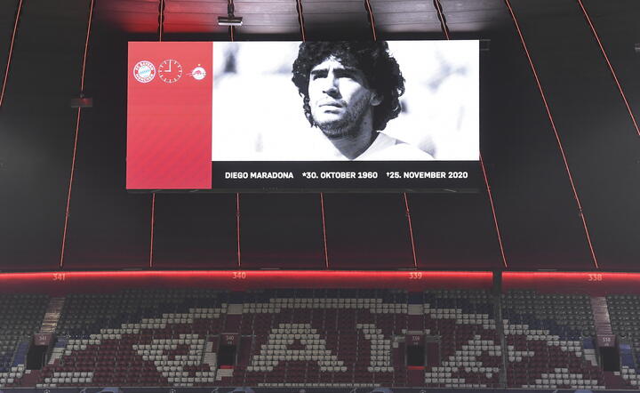 Diego Maradona na stadionowym telebimie / autor: fotoserwis PAP