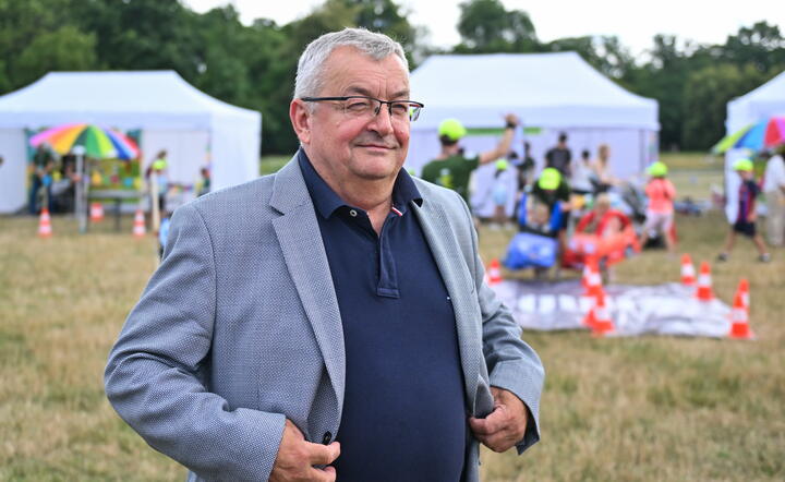 minister infrastruktury Andrzej Adamczyk / autor: PAP/Art Service