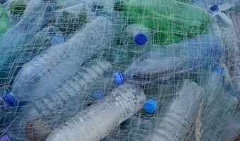 KE bierze się za plastikowe śmieci