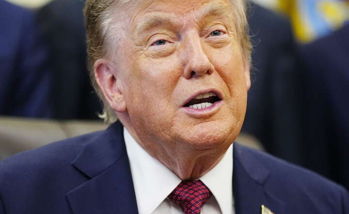 Prezydent USA Donald Trump w Białym Domu, 24 lipca 2026 / autor: PAP/EPA/BONNIE CASH