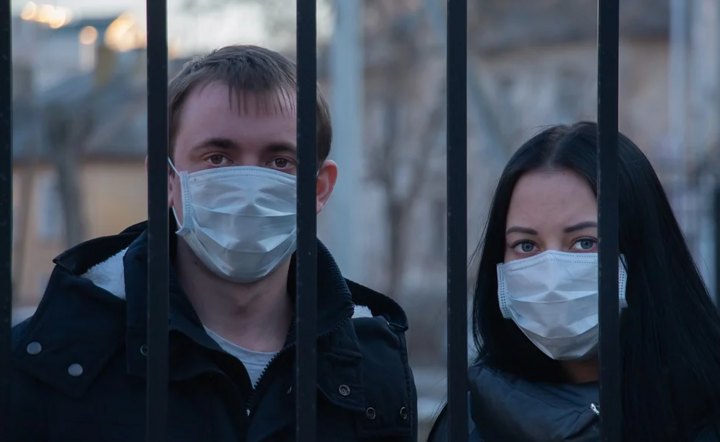 Na Ukrainie zakaz przebywania na ulicy bez masek