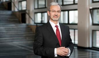 Na zniesieniu 30-krotności składki ZUS budżet zarobi 5 mld zł