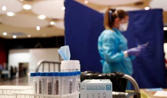 Francja: Pogarsza się sytuacja epidemiczna