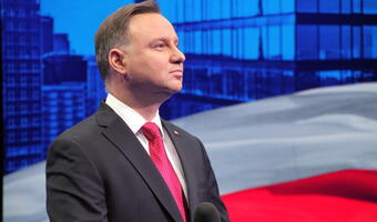 Prezydent: Nie ma zgody na zrzucanie Polsce migrantów