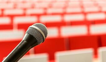 Po zakończeniu pandemii konferencje pozostaną zdalne