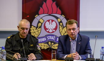 Po nawałnicach: Premier i szef MSWiA jadą dziś na Pomorze