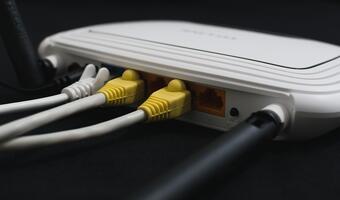 Państwa UE potwierdziły porozumienie ws. częstotliwości na internet 5G