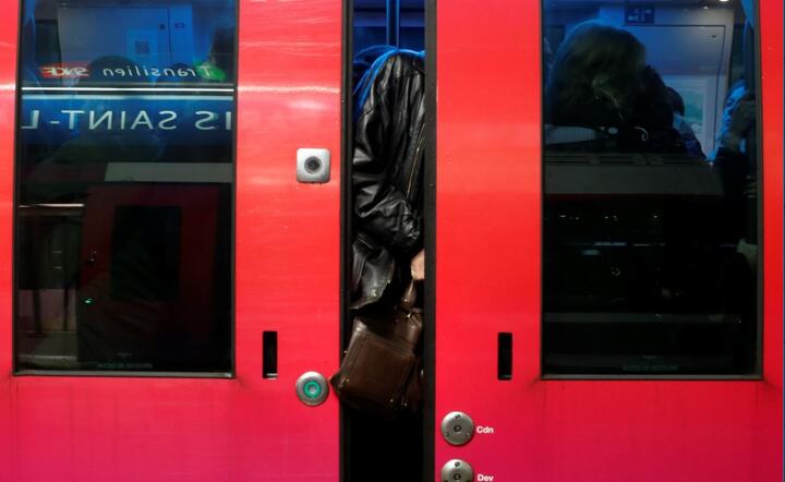 autor:  	PAP/EPA/ETIENNE LAURENT