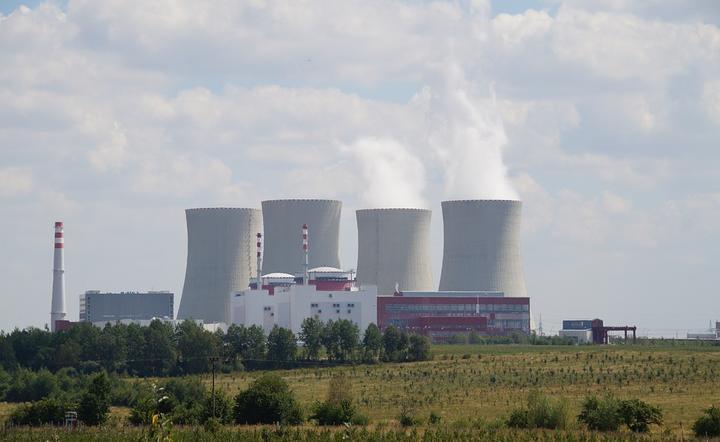 elektrownia jądrowa / autor: Pixabay