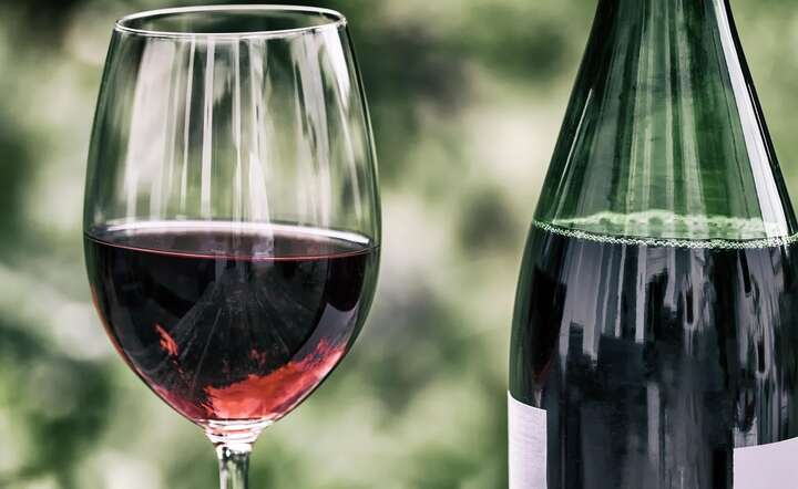 W wielu krajach Unii Europejskiej wino w ogóle nie jest obciążone akcyzą / autor: Pixabay
