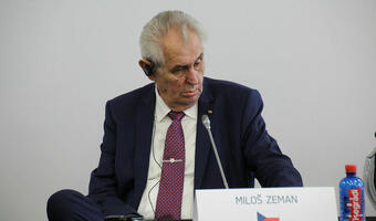 Zeman: Atak na Ukrainę zniszczy Rosję