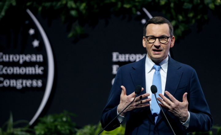 Premier Mateusz Morawiecki podczas konferencji prasowej w trakcie EKG w Katowicach.  / autor: PAP/Zbigniew Meissner