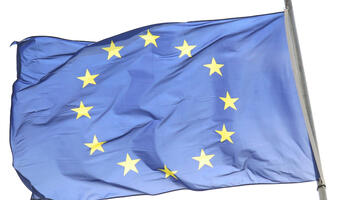 UE wysyła sygnał do Londynu: nie będzie wybierania rodzynek z ciasta