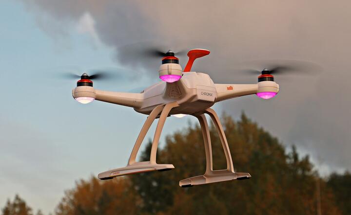dron / autor: pixabay