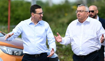 Adamczyk: podejmujemy działania, aby wszystkie autostrady płatne były bezpłatne