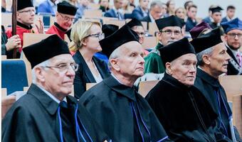 „Financial Times”: Koźmiński najlepszą szkołą biznesu w Polsce