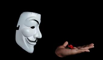 Hakerzy z Anonymous zaatakowali niemiecki oddział Rosnieftu