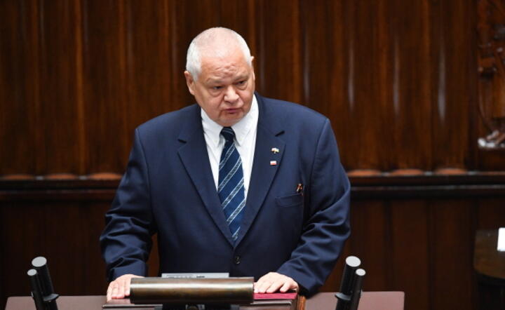 Adam Glapiński składa przed Sejmem przysięgę w związku z objęciem funkcji prezesa Narodowego Banku Polskiego na drugą kadencję / autor: PAP/Radek Pietruszka