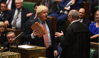 Twardy Brexit wraca na stół?