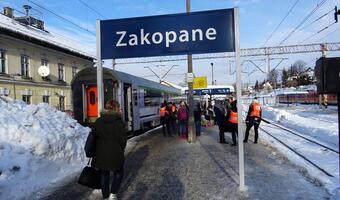 Pociągi wracają na kolejową „zakopiankę”