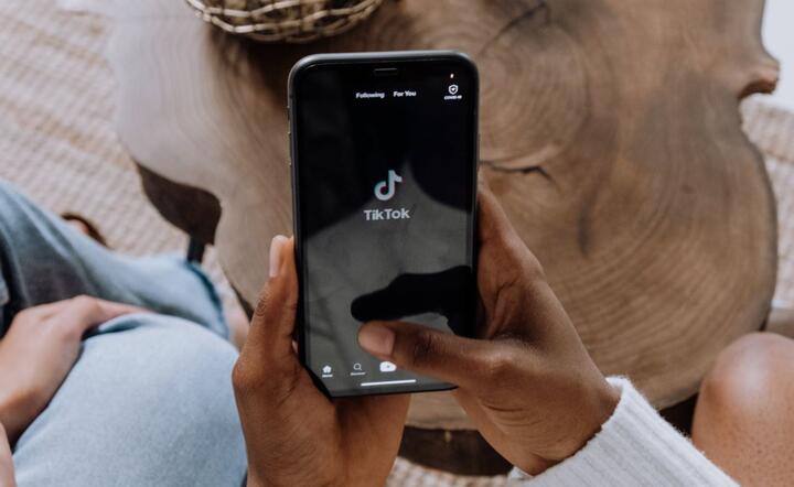 TikTok z rekordowymi wynikami. Spadek Wykopa