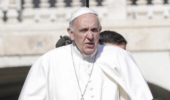 Papież Franciszek: zmuszanie do pracy na czarno to grzech śmiertelny