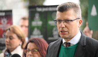 Solidarna Polska: Tusk chce oddać polskie lasy Berlinowi i Brukseli