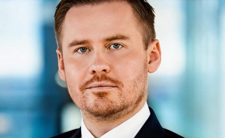 Generatywna sztuczna inteligencja puka do bram polskich banków – jako wielka szansa, ale i trudne wyzwanie