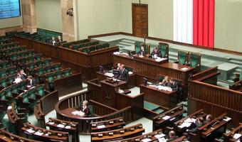 W tym tygodniu skargi do Trybunału Konstytucyjnego w sprawie paktu fiskalnego