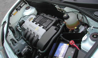 Renault dmucha na zimne: sprawdzi 15 tys. swych nowych aut z dieslem