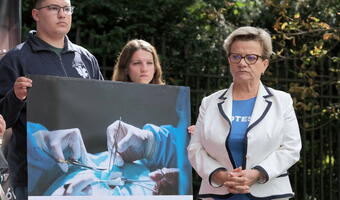 Wielki wzrost wynagrodzeń medyków w latach 2015-2019