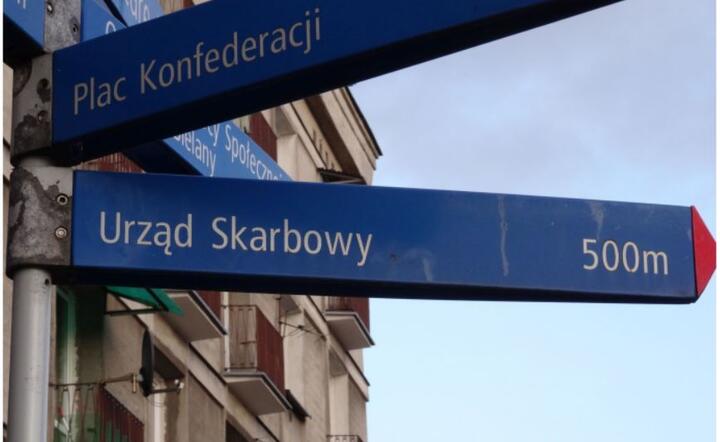  Wdrażanie usług on-line nie oznacza likwidacji urzędów skarbowych / autor: Fratria