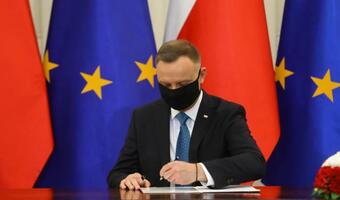 Unijny Fundusz Odbudowy ratyfikowany. Prezydent złożył podpis