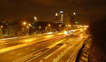 Sposób na nadmiar ruchu na autostradach? Furgalski: Po wprowadzeniu nowych opłat ruch zmniejszy się o 30 proc.