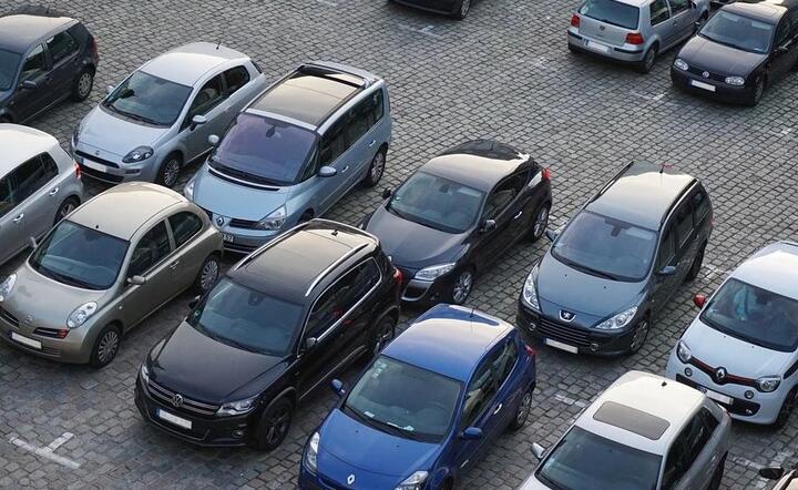 Parking / autor: Pixabay