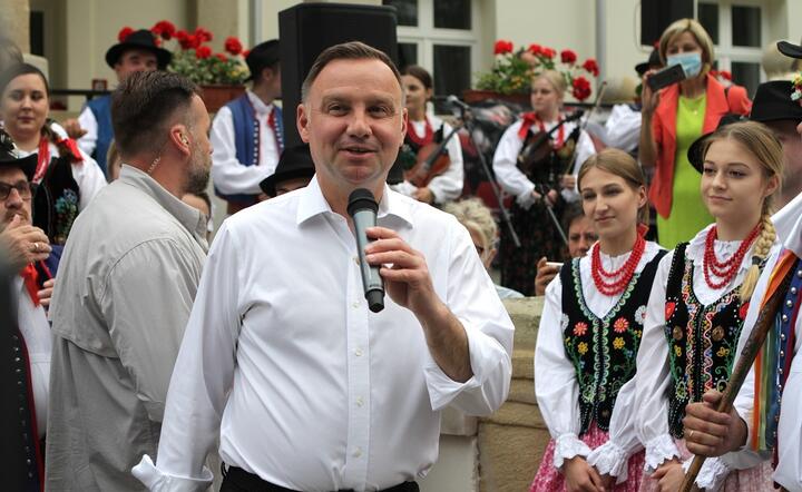 Prezydent Andrzej Duda we wsi Lipnica Wilka, lipiec 2020 / autor: Fratria / Mateusz Czutko